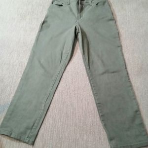 Army green pants Gloria Vanderbilt jeans
